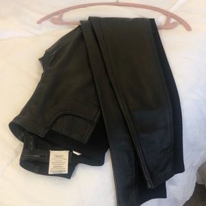 Like new BCBG maxazria faux leather leggings
